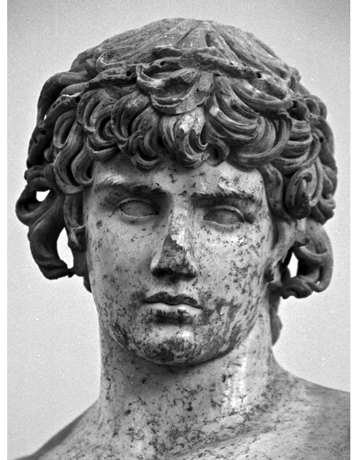 Статуя Антиноя. 117-138 гг. н.э. Археологический музей Дельф.