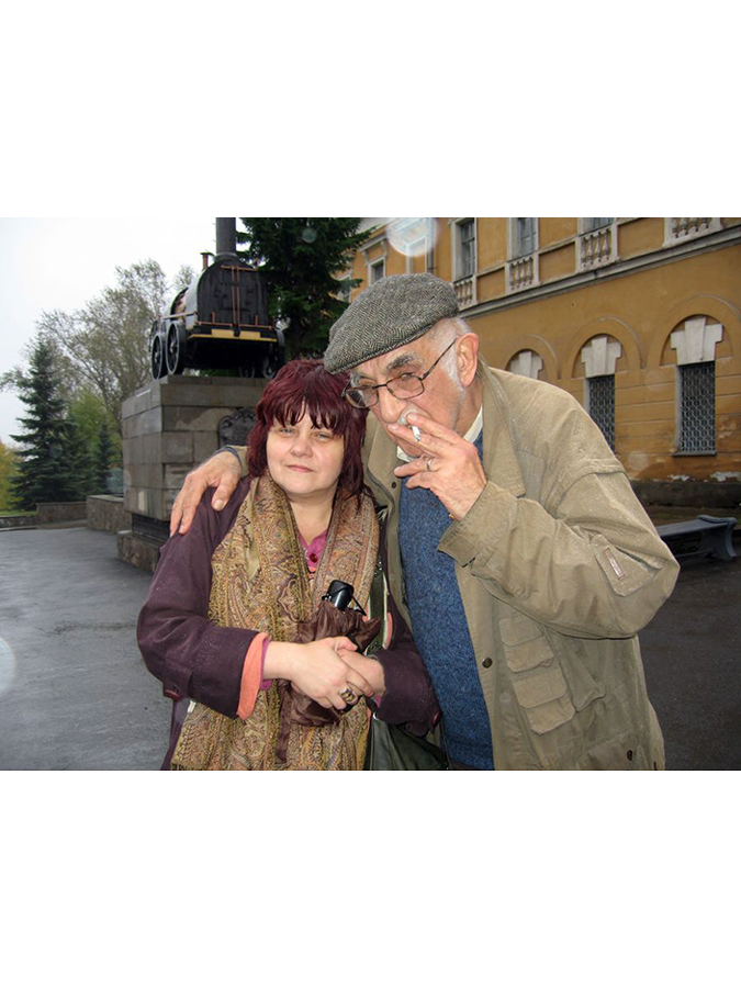01. Alexander and Lyudmila Pyatigorsky. The central square of Nizhny Tagil. Photo unknown